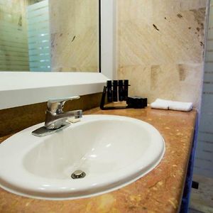 Habitación Premium con 2 Camas Individuales